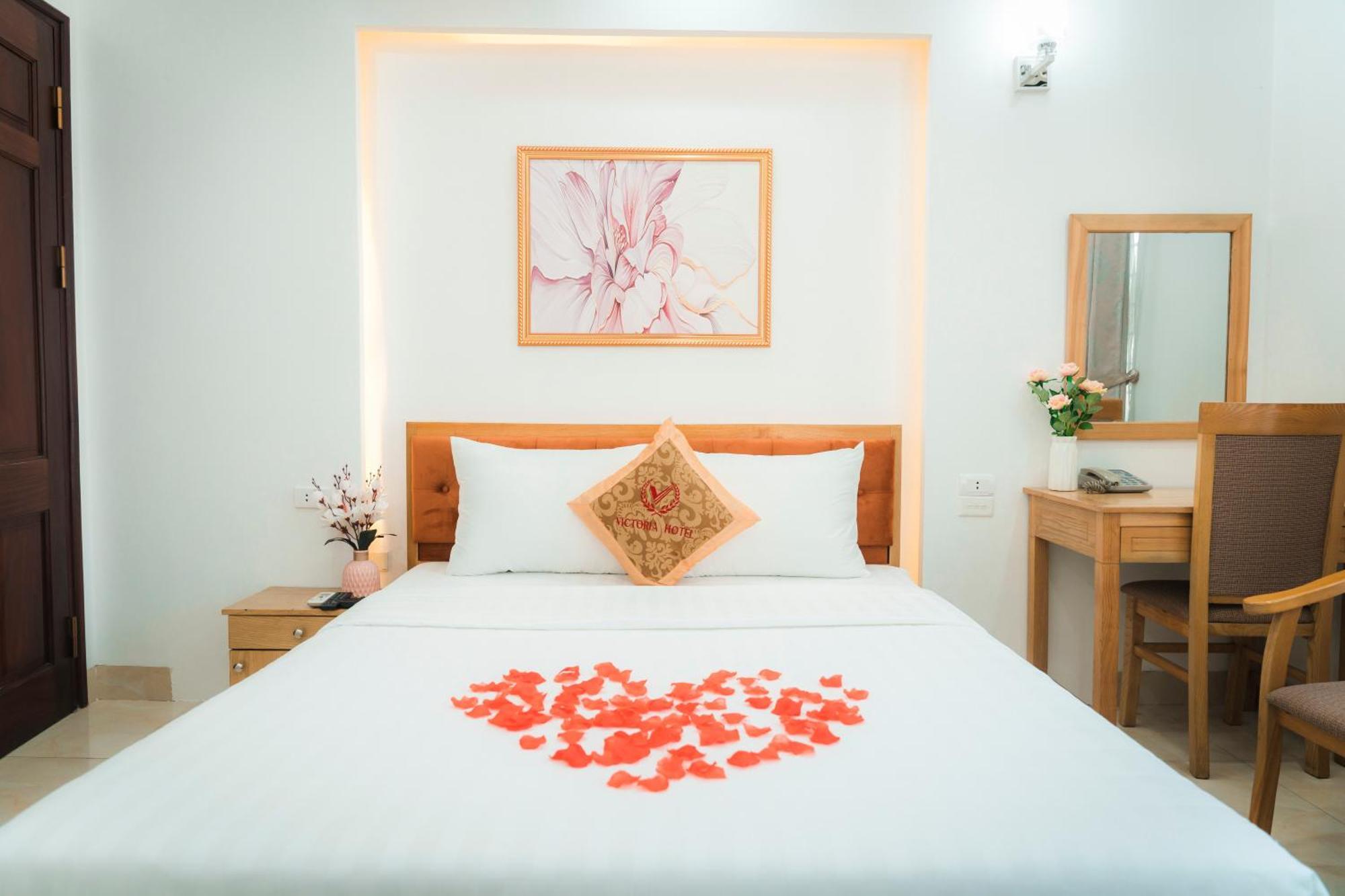 Victoria Hotel Me Tri Hanoi Bagian luar foto