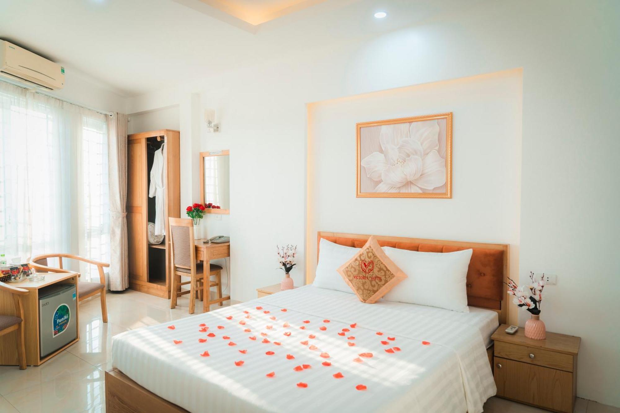 Victoria Hotel Me Tri Hanoi Bagian luar foto