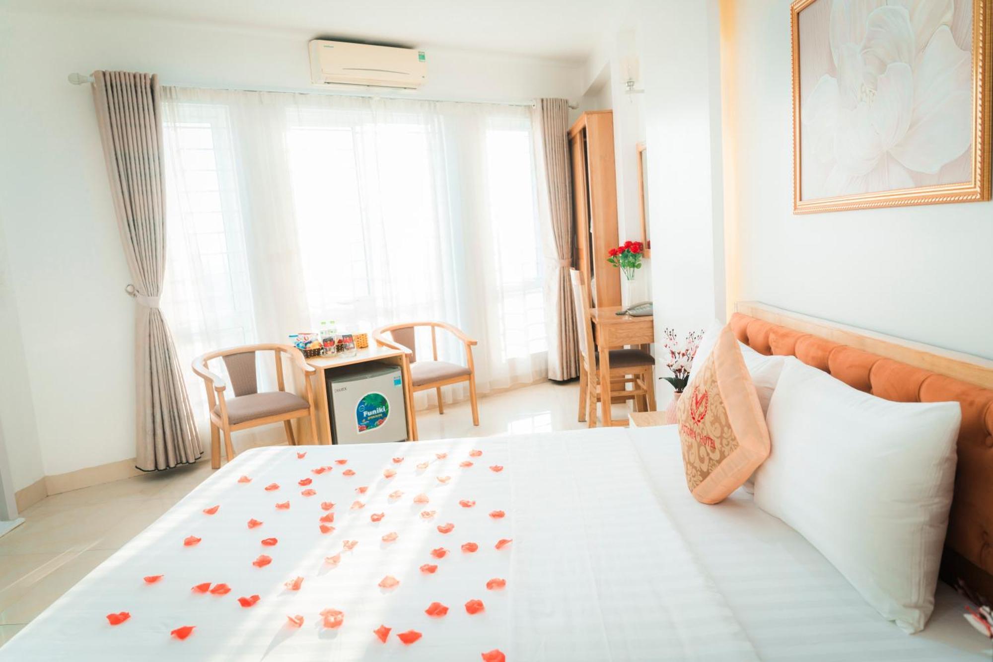 Victoria Hotel Me Tri Hanoi Bagian luar foto