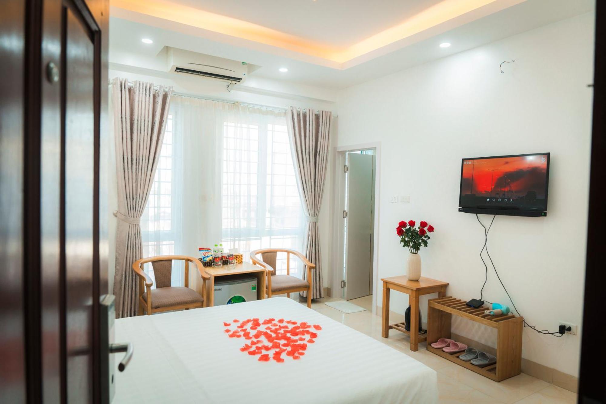Victoria Hotel Me Tri Hanoi Bagian luar foto